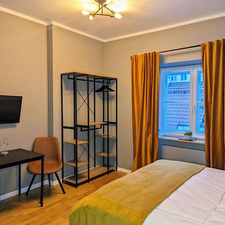 Bella Luna Luxury Suites - Chic Residence In Historic Square Warszawa Exteriör bild