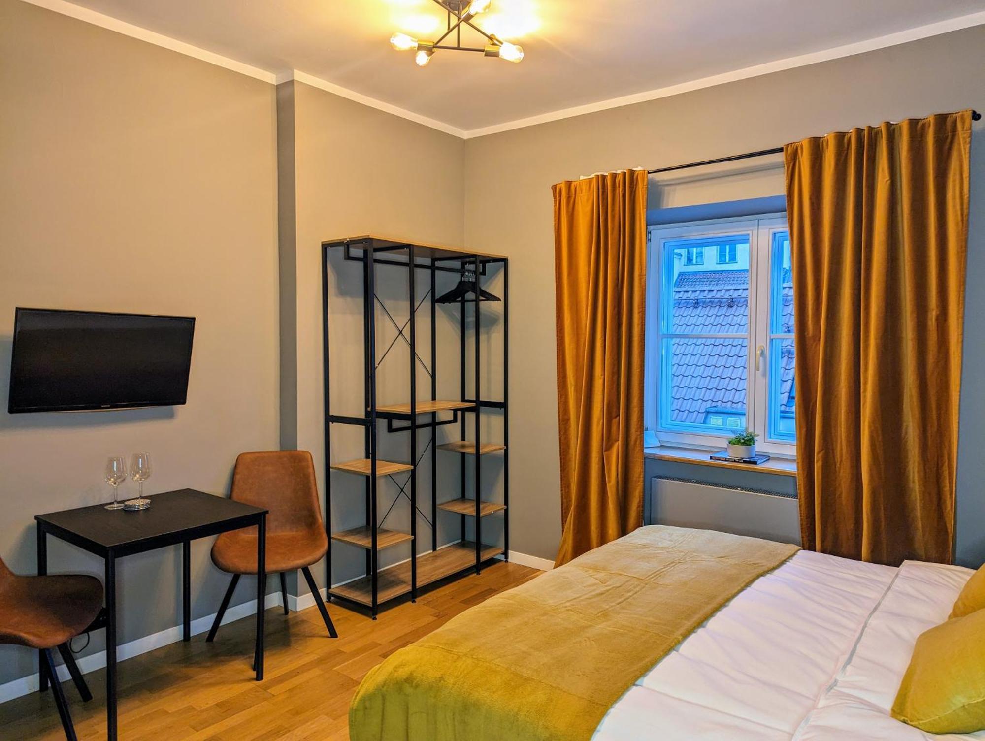 Bella Luna Luxury Suites - Chic Residence In Historic Square Warszawa Exteriör bild