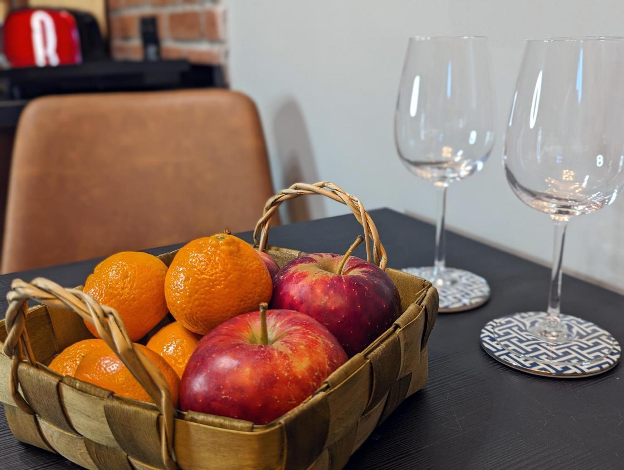 Bella Luna Luxury Suites - Chic Residence In Historic Square Warszawa Exteriör bild