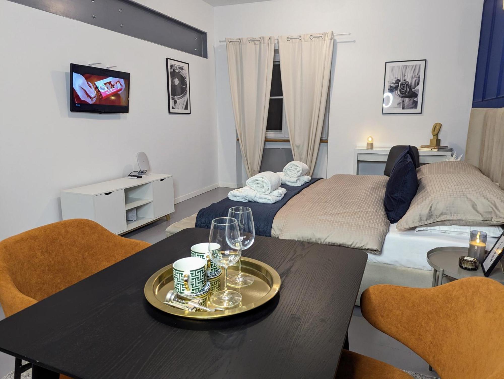 Bella Luna Luxury Suites - Chic Residence In Historic Square Warszawa Exteriör bild